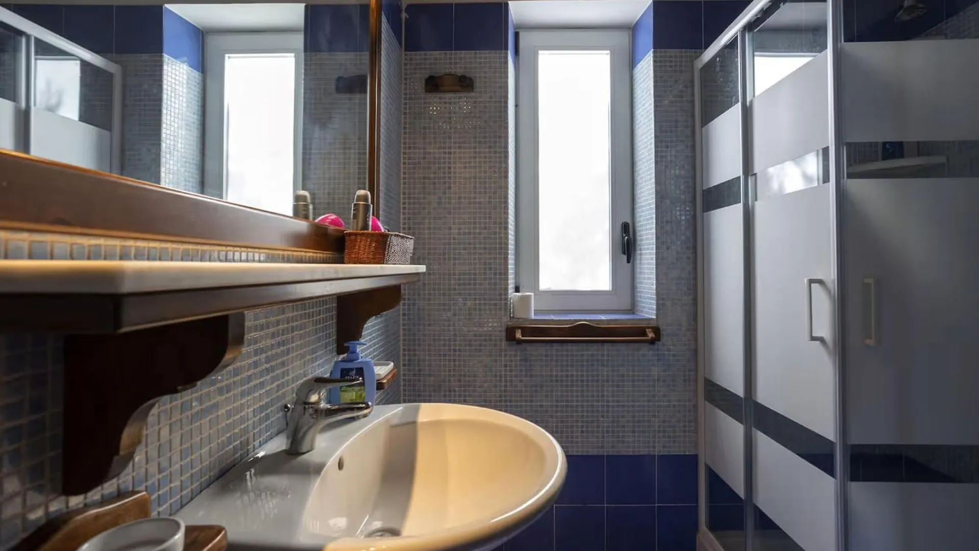 Villa Retreat With Private Pool And Mesmerizing Sea View Parrinello