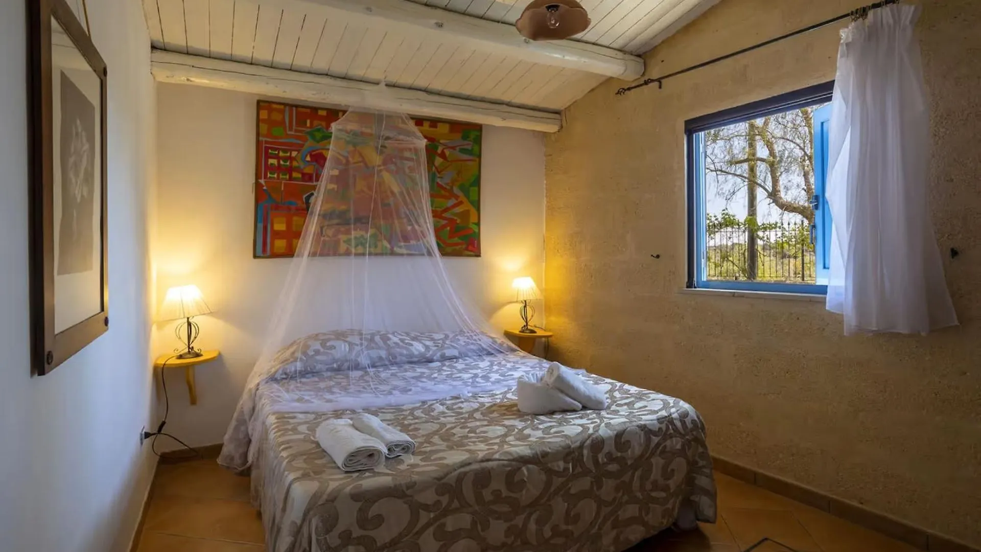 Villa Retreat With Private Pool And Mesmerizing Sea View Parrinello