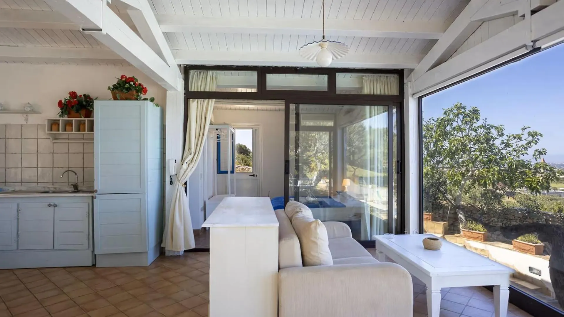 Villa Retreat With Private Pool And Mesmerizing Sea View Parrinello